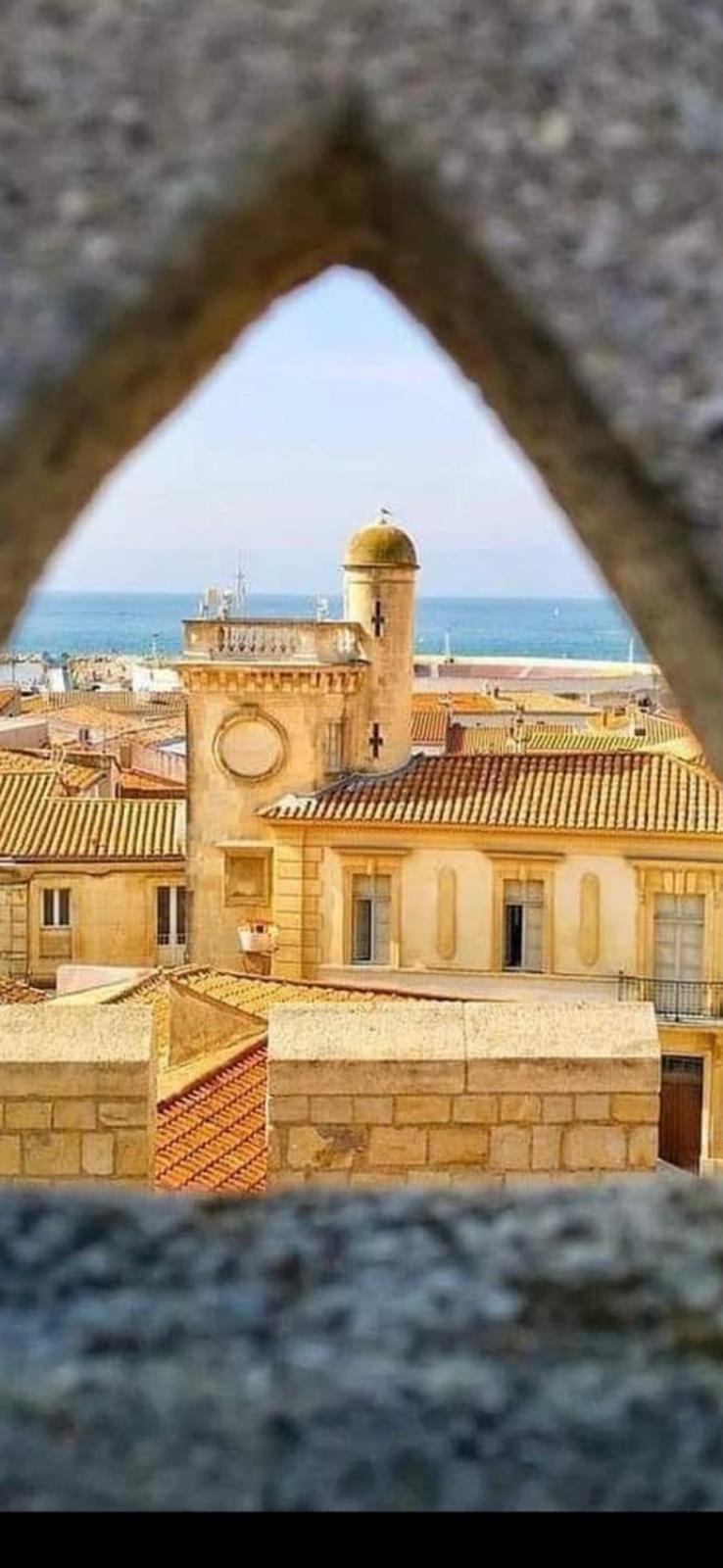 Appartement Calme A Deux Pas De La Mer Saintes-Maries-de-la-Mer Exterior foto